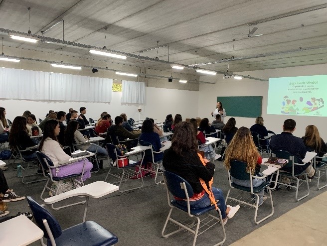 Clique para ampliar a foto carregando